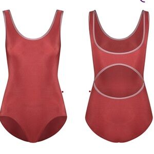 Yumiko Veronique L N-Fox N-Magic